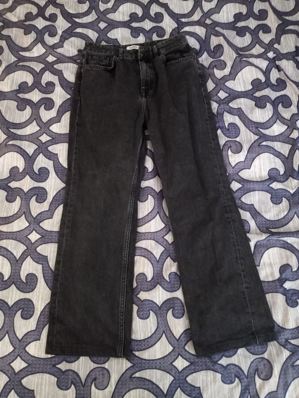 🎟PULL AND BEAR Straight Leg Jeans🎟